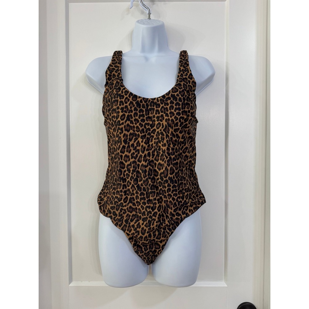 AE‎ American Eagle cheetah one piece size large